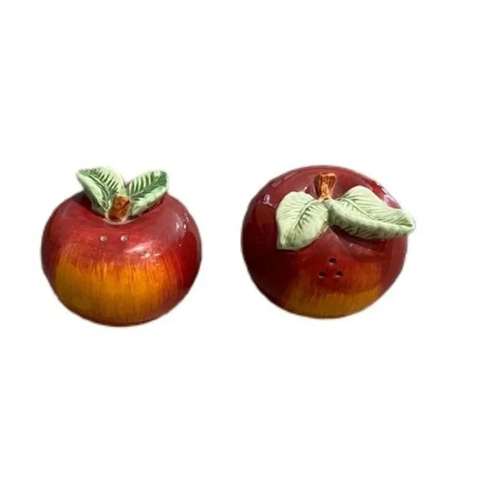 Ceramic Apple With Leaves Salt And Pepper Shakers